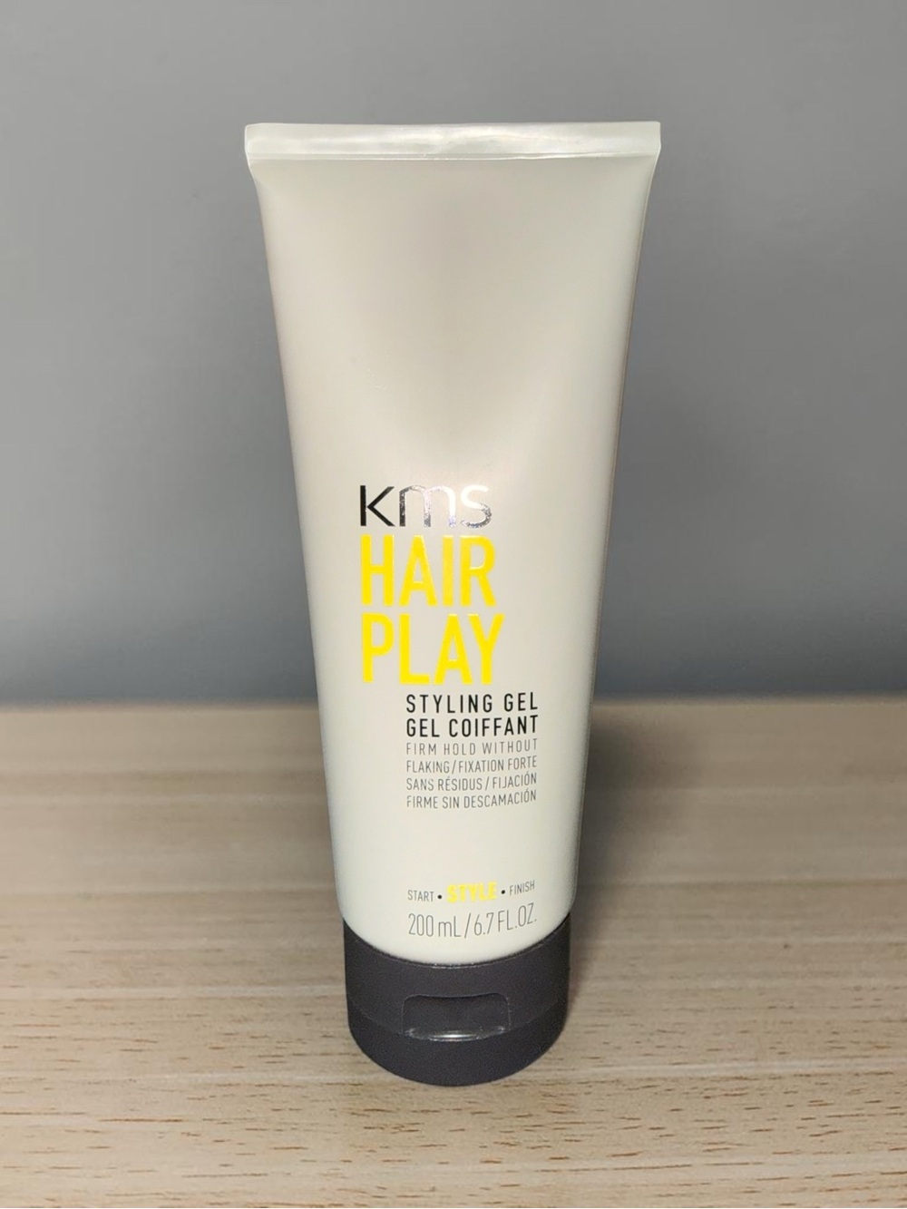 KMS Hair Play Styling Gel — White Firm Hold